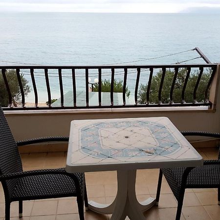 Apartments By The Sea Tucepi, Makarska - 2699 Esterno foto