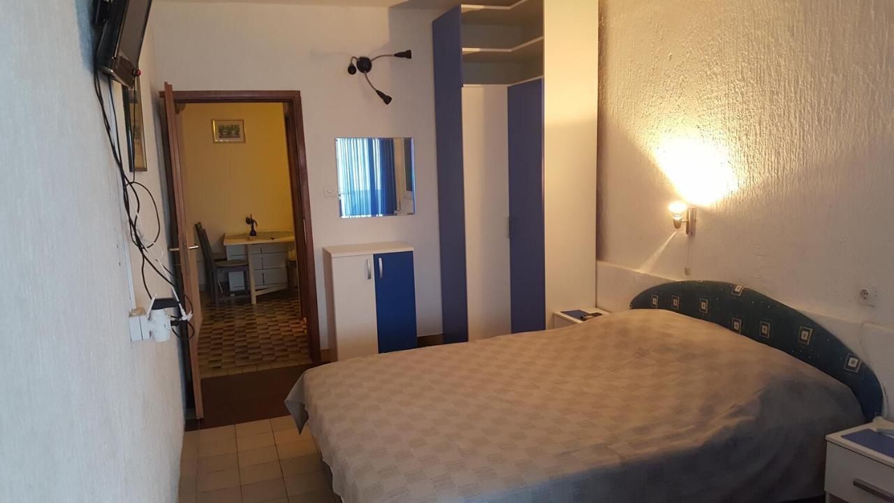 Apartments By The Sea Tucepi, Makarska - 2699 Esterno foto