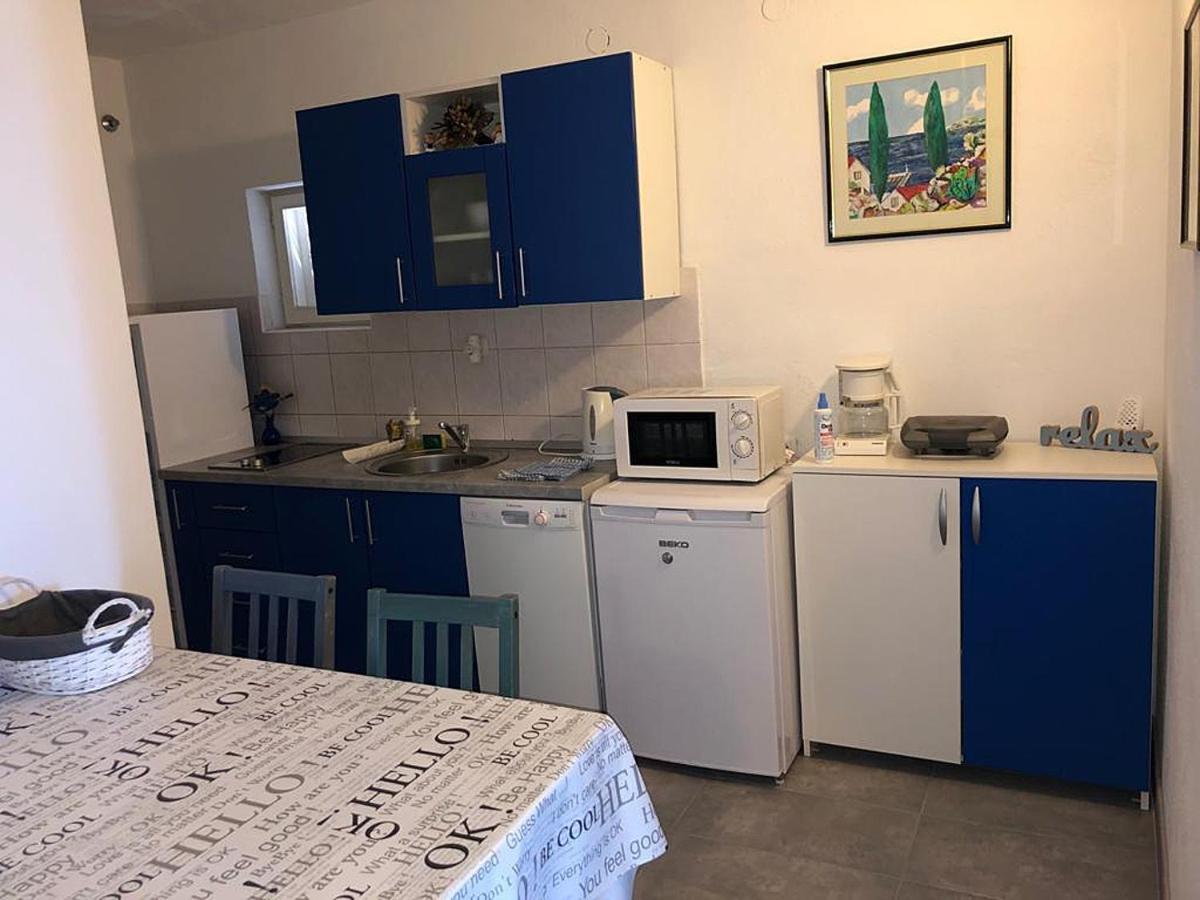 Apartments By The Sea Tucepi, Makarska - 2699 Esterno foto